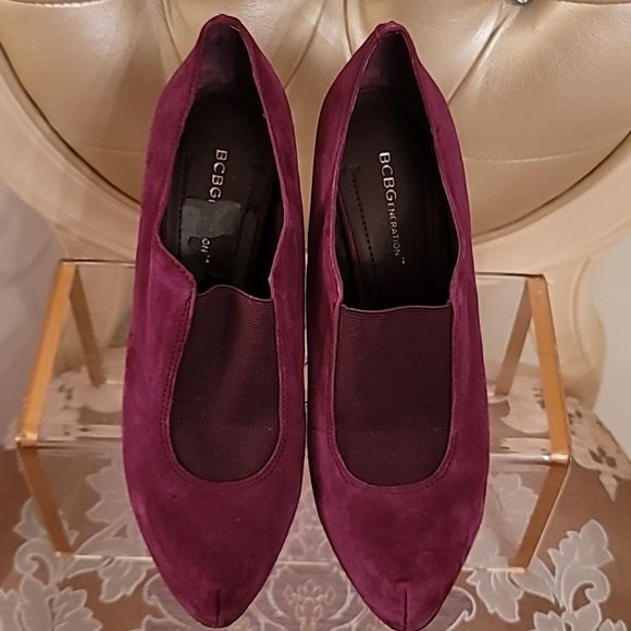 BCBG Priyah Burgundy Suede Booties - Picture 6 of 16